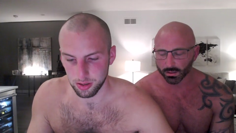 ryanandchadcb  22-11-2022